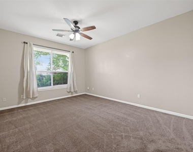 232 Doncaster Street - Photo Thumbnail 23