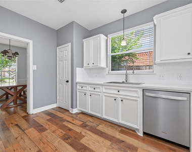 232 Doncaster Street - Photo Thumbnail 13
