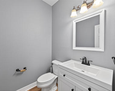 232 Doncaster Street - Photo Thumbnail 22