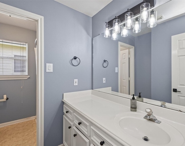 232 Doncaster Street - Photo Thumbnail 37