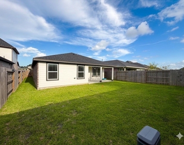 4946 Pine Haven Lane - Photo Thumbnail 20