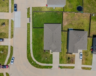 6307 Highland Heights Dr - Photo Thumbnail 6
