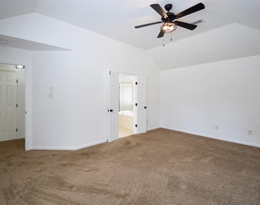 34 S Rambling Ridge Place - Photo Thumbnail 25