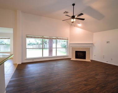34 S Rambling Ridge Place - Photo Thumbnail 14