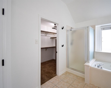 34 S Rambling Ridge Place - Photo Thumbnail 31
