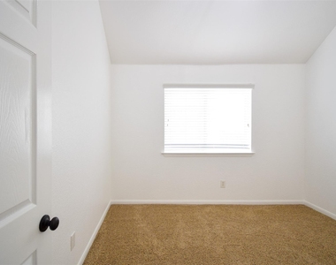 34 S Rambling Ridge Place - Photo Thumbnail 37