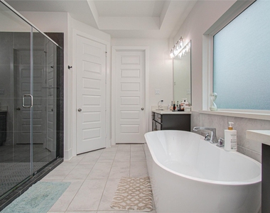 4211 Limestone Terrace - Photo Thumbnail 18