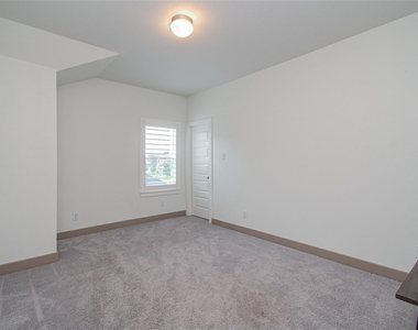 4211 Limestone Terrace - Photo Thumbnail 28