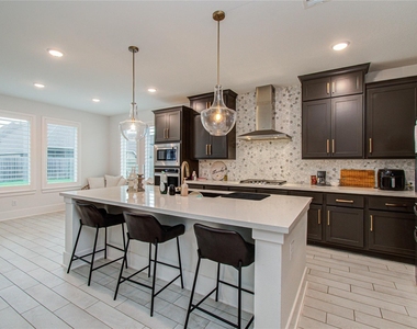 4211 Limestone Terrace - Photo Thumbnail 6