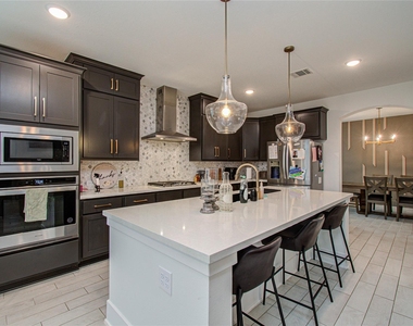 4211 Limestone Terrace - Photo Thumbnail 7