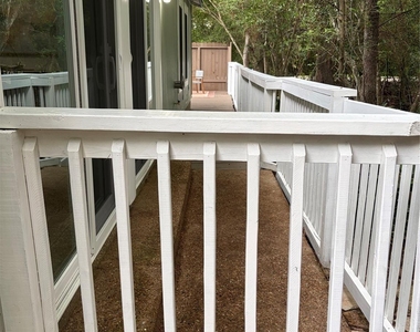 1 Laurel Oak Place - Photo Thumbnail 23