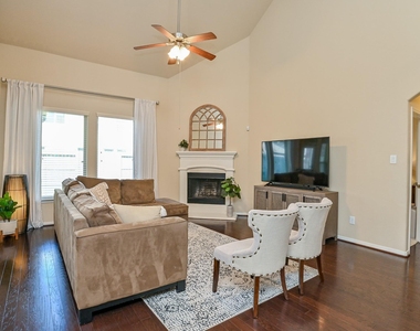 11743 Rastello Lane - Photo Thumbnail 9