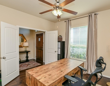 11743 Rastello Lane - Photo Thumbnail 8