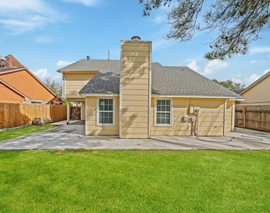 11510 Pagoda Drive - Photo Thumbnail 23