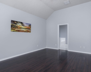 28610 Hidden Cove Drive - Photo Thumbnail 17