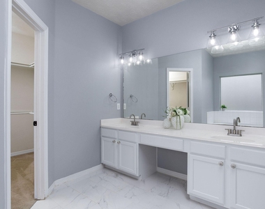 28610 Hidden Cove Drive - Photo Thumbnail 18