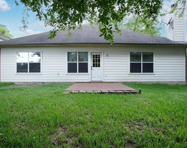 28610 Hidden Cove Drive - Photo Thumbnail 24