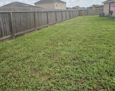 5122 Sunny Parke Lane - Photo Thumbnail 9