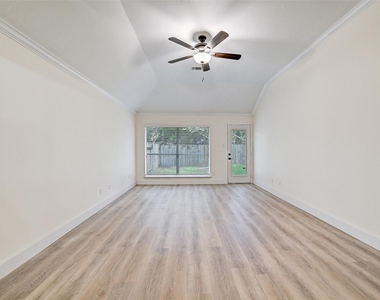 70 Camber Pine Place - Photo Thumbnail 21