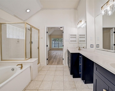 70 Camber Pine Place - Photo Thumbnail 25