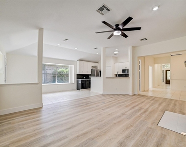70 Camber Pine Place - Photo Thumbnail 12
