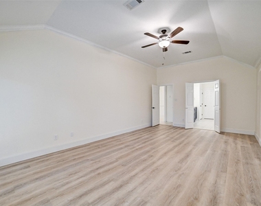 70 Camber Pine Place - Photo Thumbnail 22