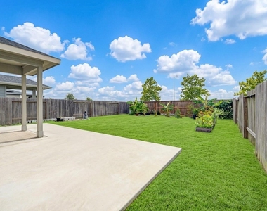12539 Colchester Creek Court - Photo Thumbnail 23