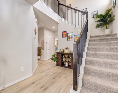 12539 Colchester Creek Court - Photo Thumbnail 13