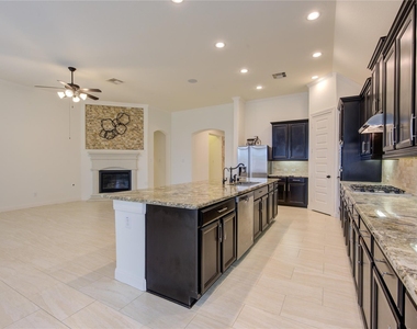 25642 Luna Vista Lane - Photo Thumbnail 26