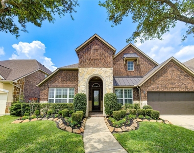 25642 Luna Vista Lane - Photo Thumbnail 1