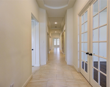 25642 Luna Vista Lane - Photo Thumbnail 6