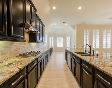 25642 Luna Vista Lane - Photo Thumbnail 23