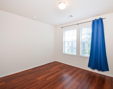 26715 Mandrake Falls Court - Photo Thumbnail 22