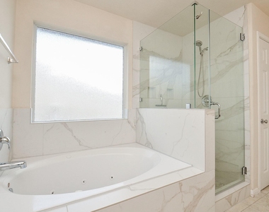 26715 Mandrake Falls Court - Photo Thumbnail 18