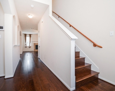 26715 Mandrake Falls Court - Photo Thumbnail 5