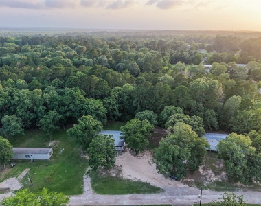 110 Charlies Lane - Photo Thumbnail 23