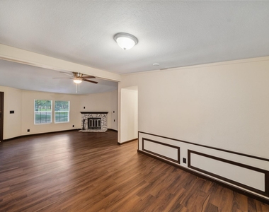 110 Charlies Lane - Photo Thumbnail 17