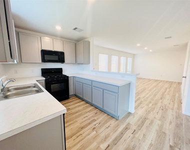 14507 Boyton Hollow Trace - Photo Thumbnail 5