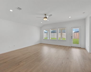 30034 Foxtail Pine Ct - Photo Thumbnail 12
