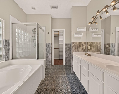 11218 Timbertree Lane - Photo Thumbnail 38
