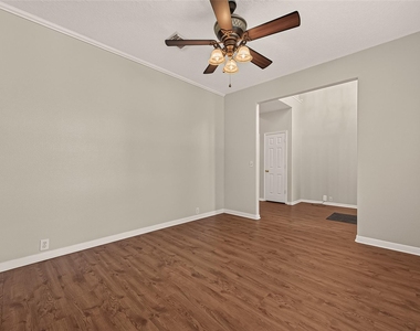 11218 Timbertree Lane - Photo Thumbnail 6