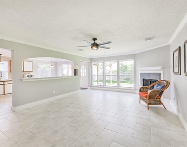 1623 Stonehaven Village Circle - Photo Thumbnail 5