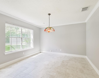 1623 Stonehaven Village Circle - Photo Thumbnail 11