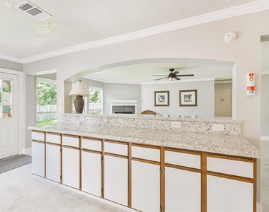 1623 Stonehaven Village Circle - Photo Thumbnail 9