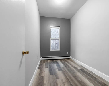227 Thomas S Boyland Street - Photo Thumbnail 6