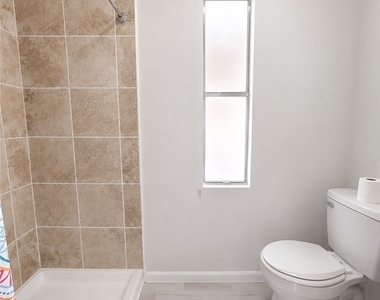 5510 Sir Walter Way - Photo Thumbnail 2