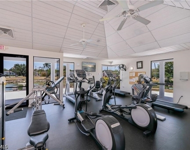 5510 Sir Walter Way - Photo Thumbnail 16
