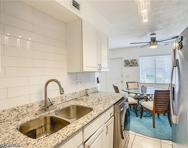 4625 Bayshore Drive - Photo Thumbnail 8