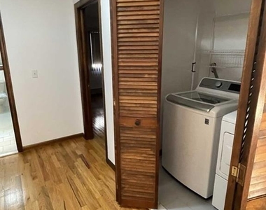 535 Hillside - Photo Thumbnail 15
