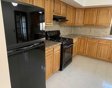 535 Hillside - Photo Thumbnail 8